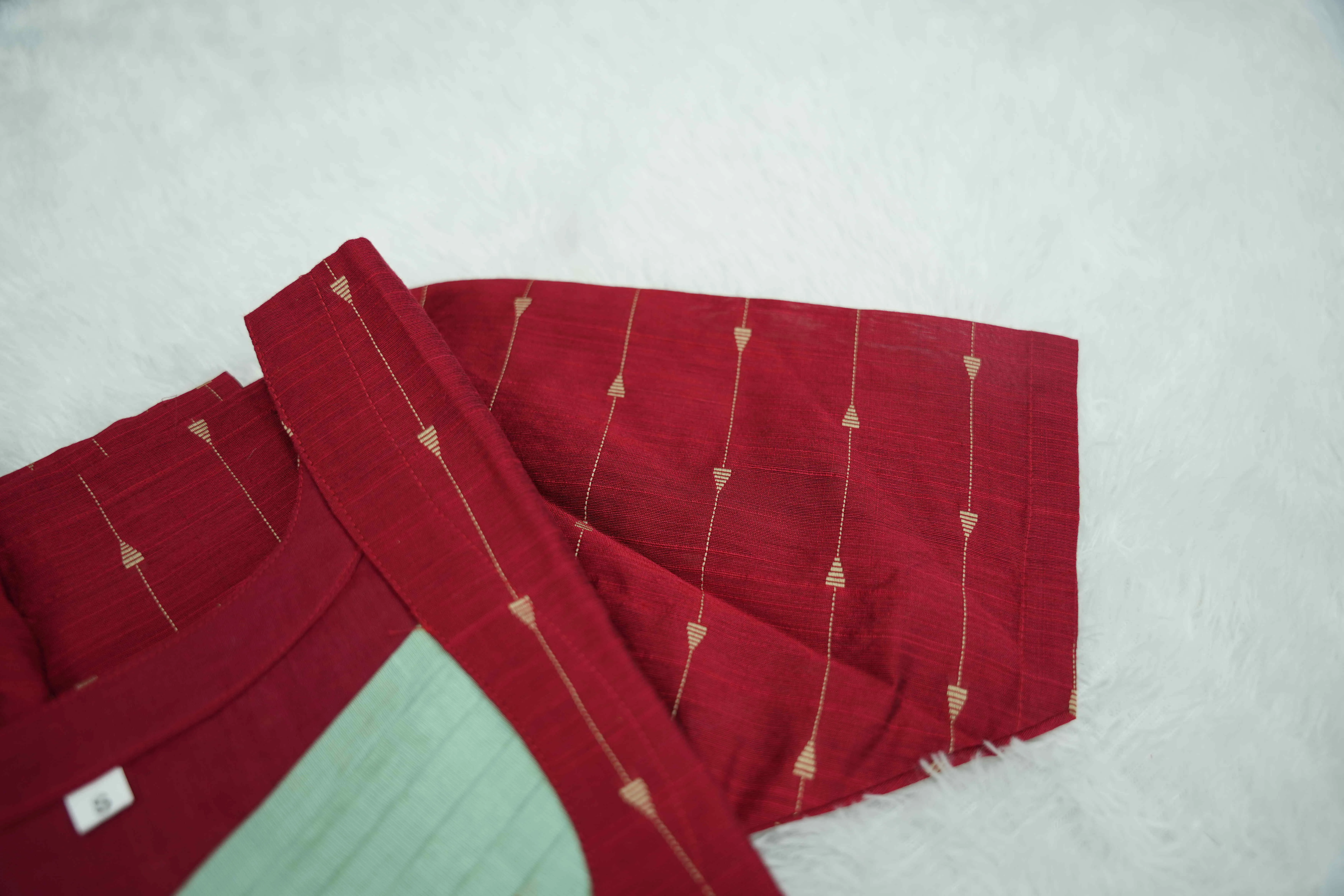 Cherry Pleated Arrow