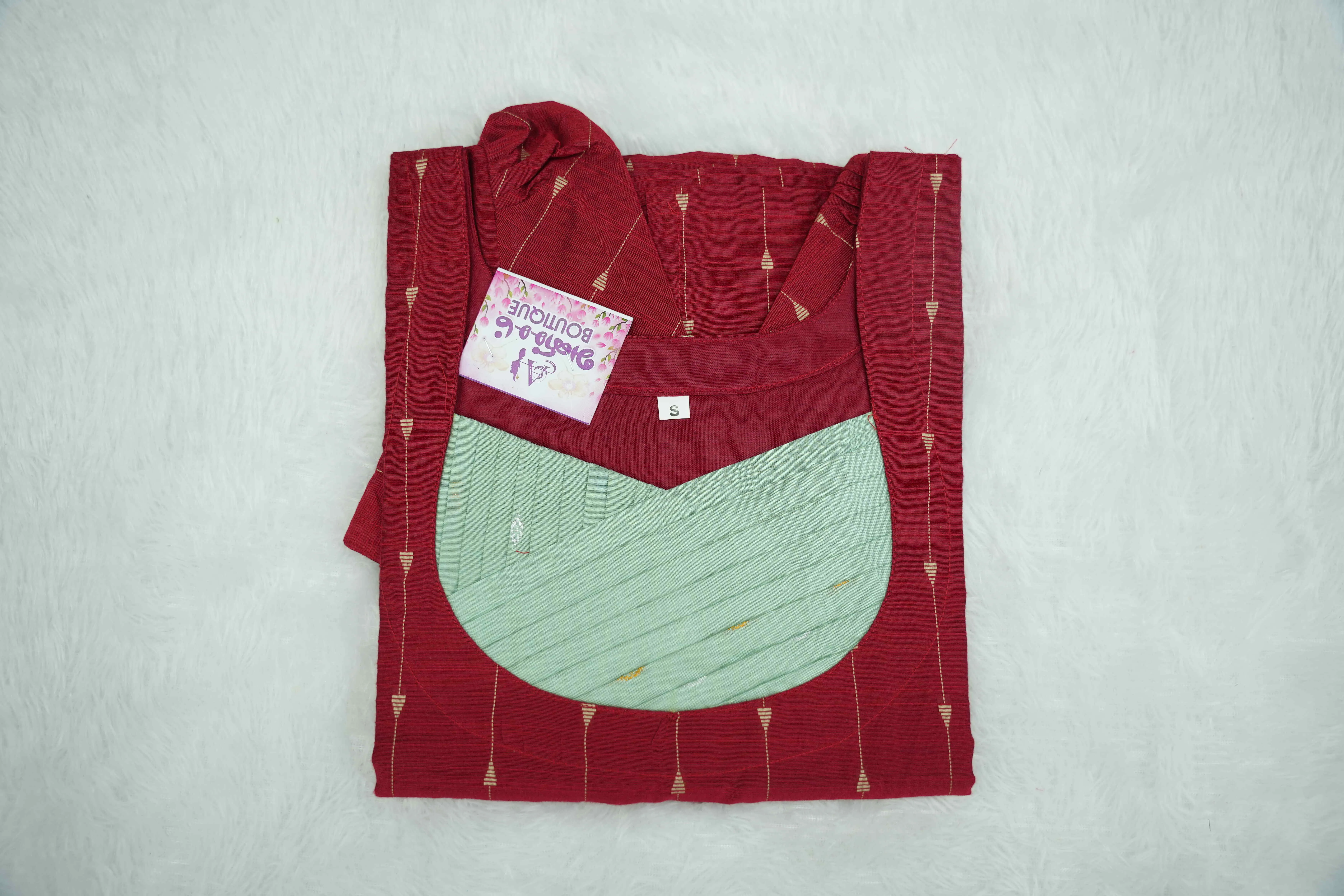 Cherry Pleated Arrow Set