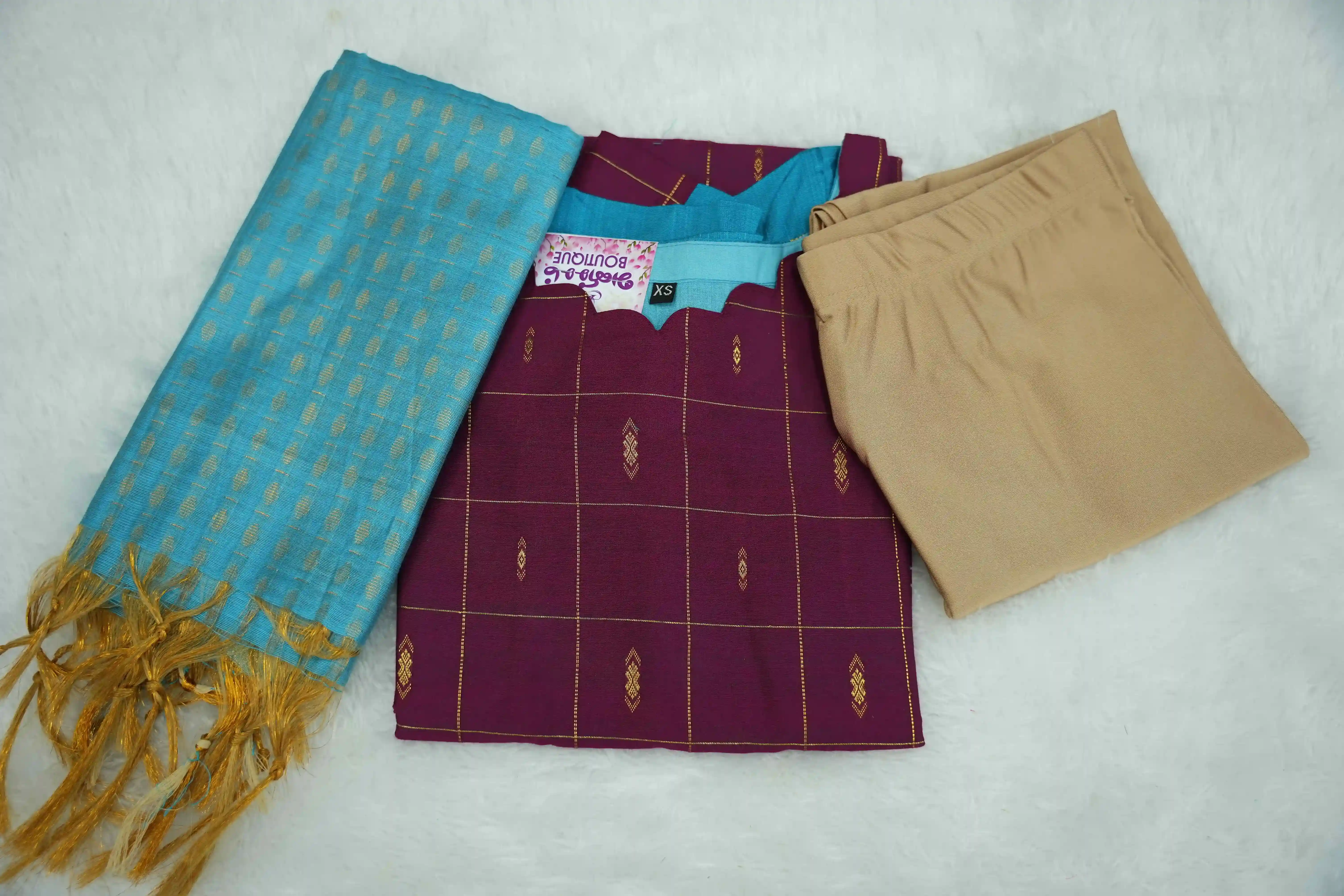 Maroon With Blue Set