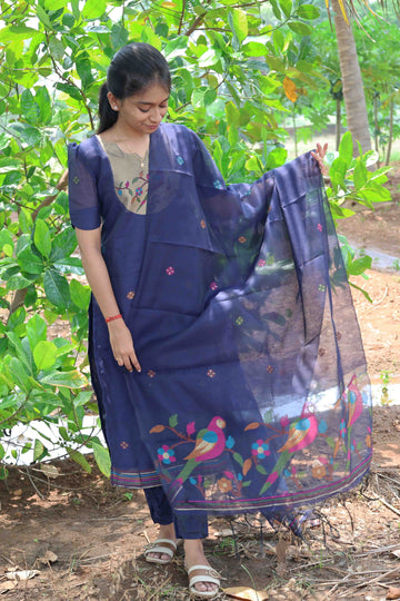 Blue Parrot Jamdhani Set