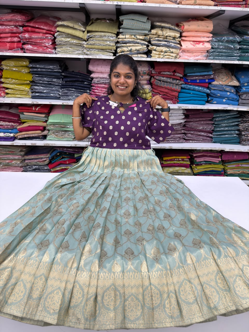 kavi nila