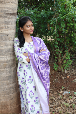 cream lavender set